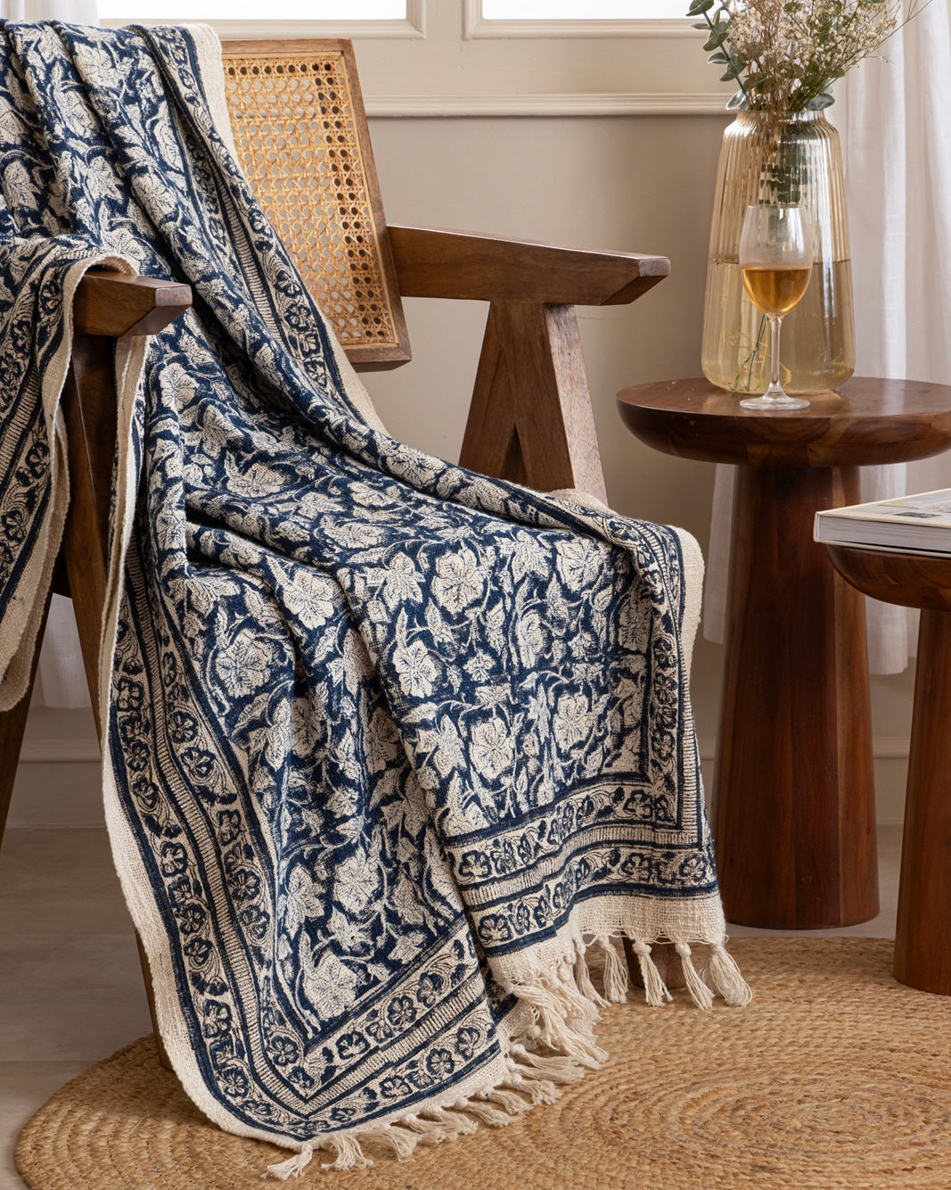 Neel Art – Handmade Throw Blanket | Poppy Dream