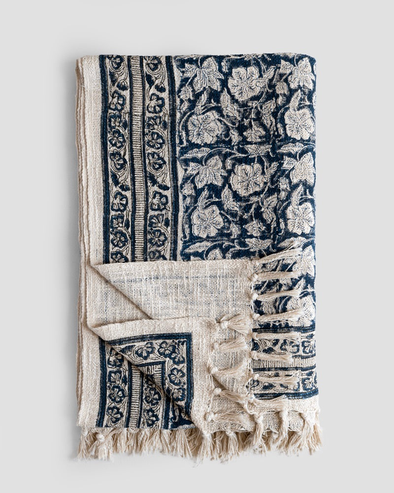 Neel Art – Handmade Throw Blanket | Poppy Dream